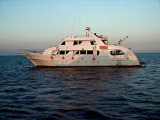 Pb080005