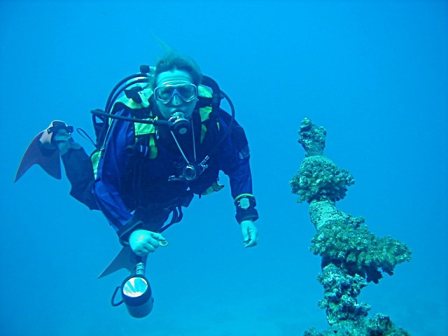 Pb090045