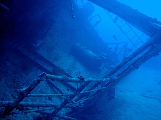 Pb090085