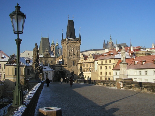 PC240093