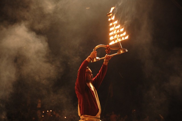 Ganga Aarti, Dasaswamedh Ghat