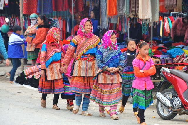 Bac Ha Market